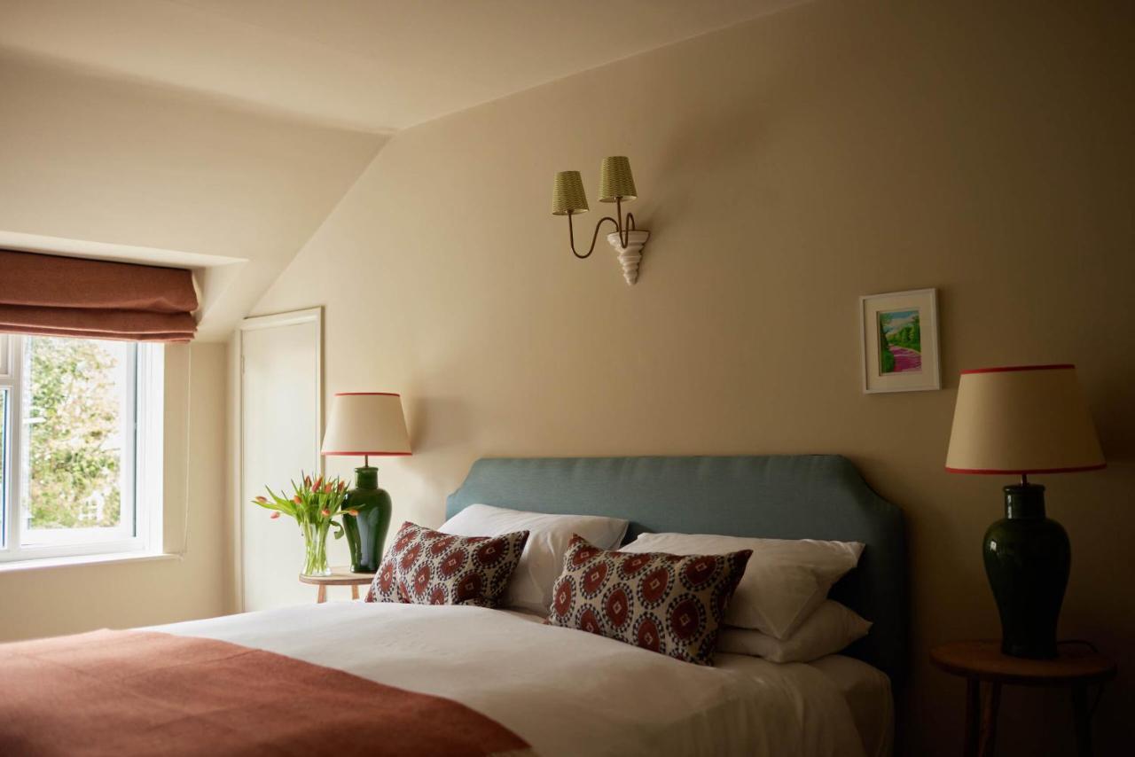 The Queen'S Head Broad Chalke Extérieur photo