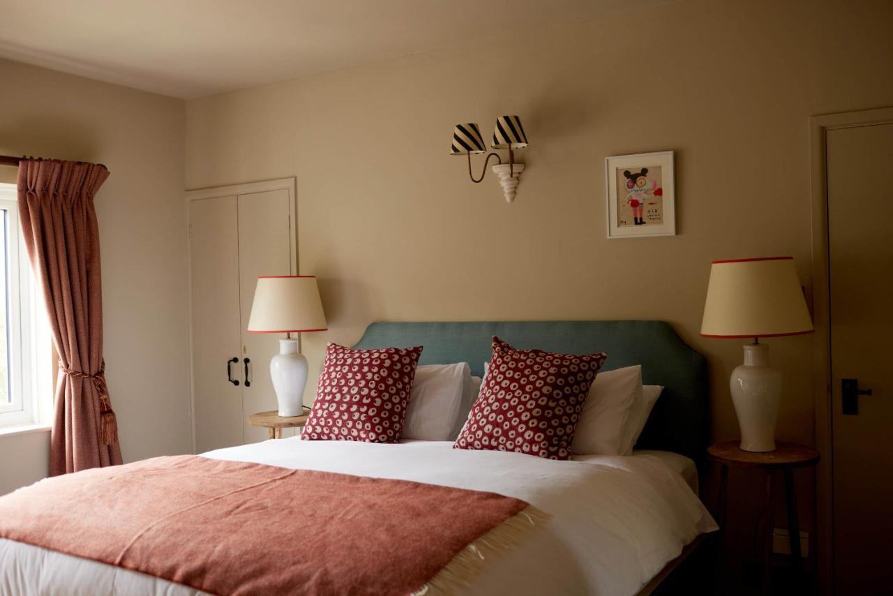The Queen'S Head Broad Chalke Extérieur photo