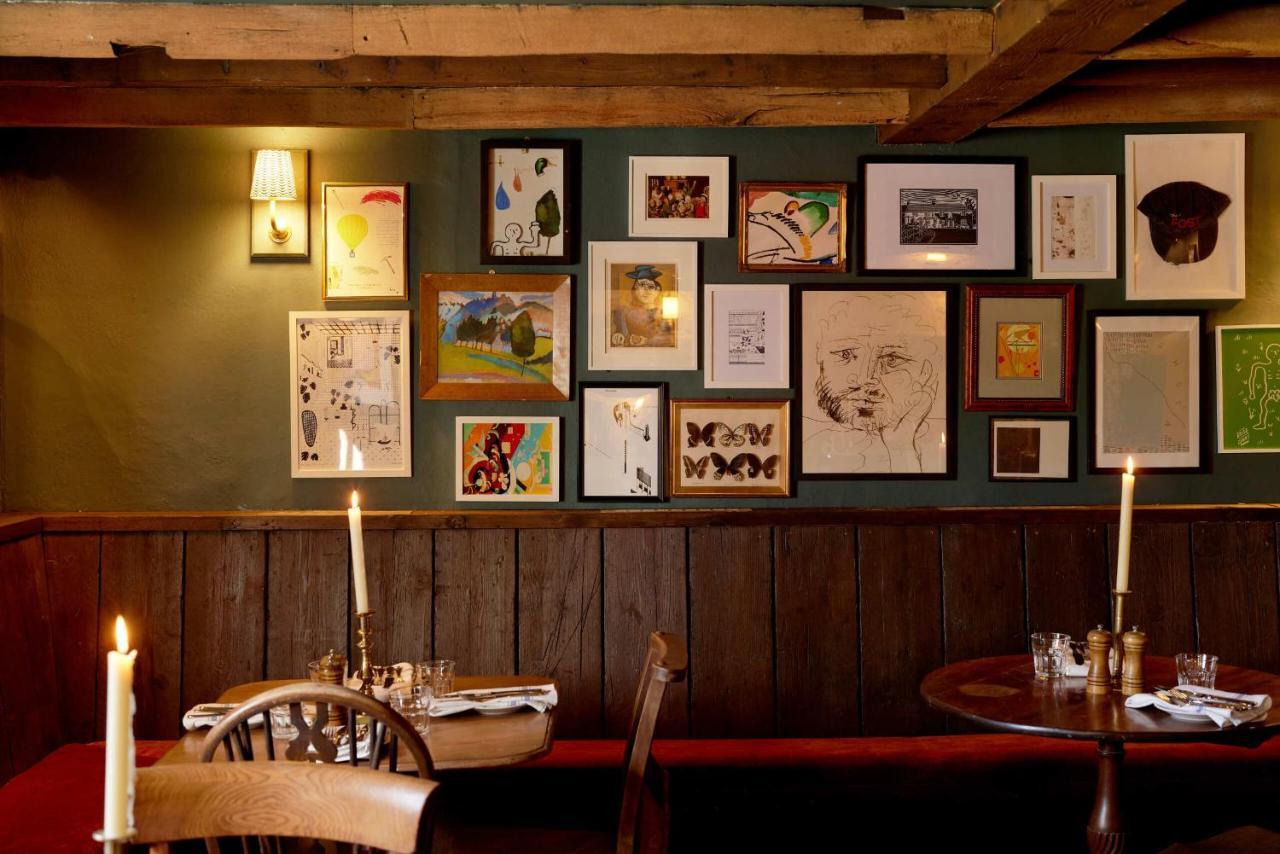 The Queen'S Head Broad Chalke Extérieur photo